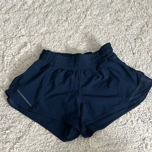 Lululemon Hotty hot short
